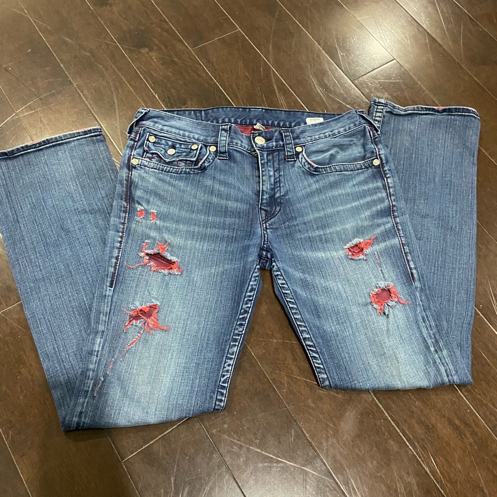 True religion jeans
Straight
Size 34
Red stictching/seam